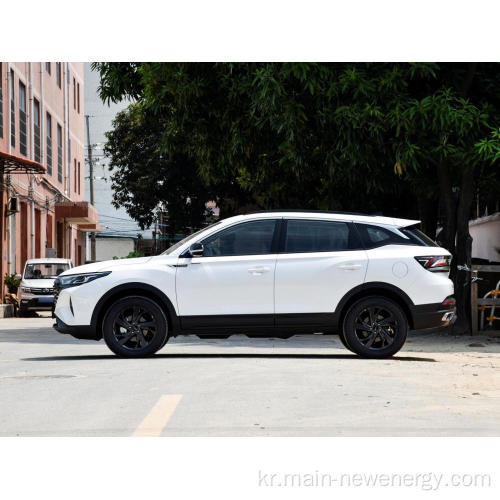 중국 브랜드 Dongfeng Ax7- 신뢰할 수있는 가격과 GCC 인증서가있는 빠른 전기 자동차를 갖춘 자동 가솔린 자동차